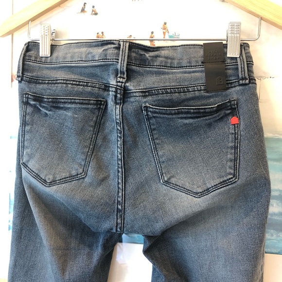 Korean brand dark blue skinny jeans - Picture 4 of 6